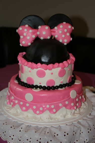 Minie Mouse Cake - 2014