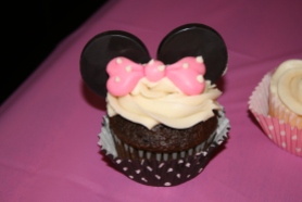 Minie Mouse Cupcake - 2014